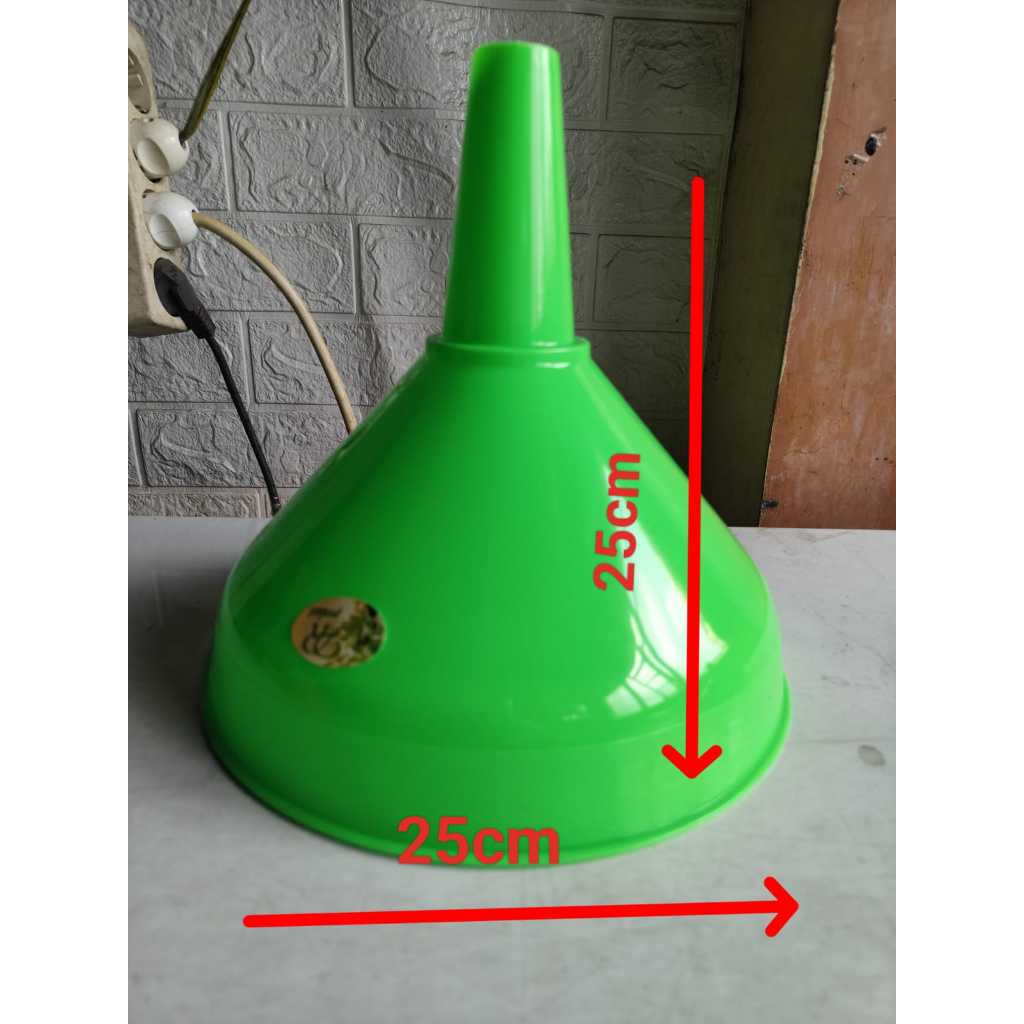 Corong 25Cm Pasific
