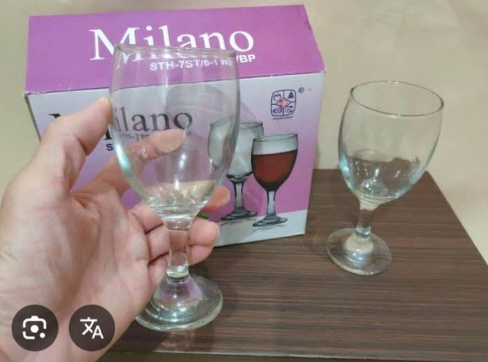 Gelas Madu-Racun STH-7 Milano